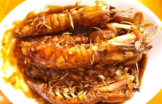 Hai Yen Cat Ba Restaurant's mantis shrimp